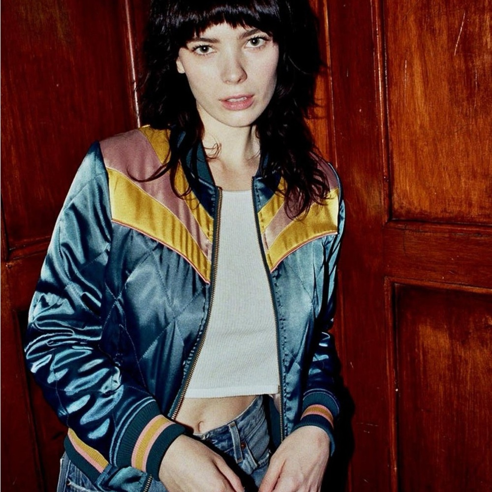 Classic Rock Culture Quilted Jacket - Picture 12 of 13